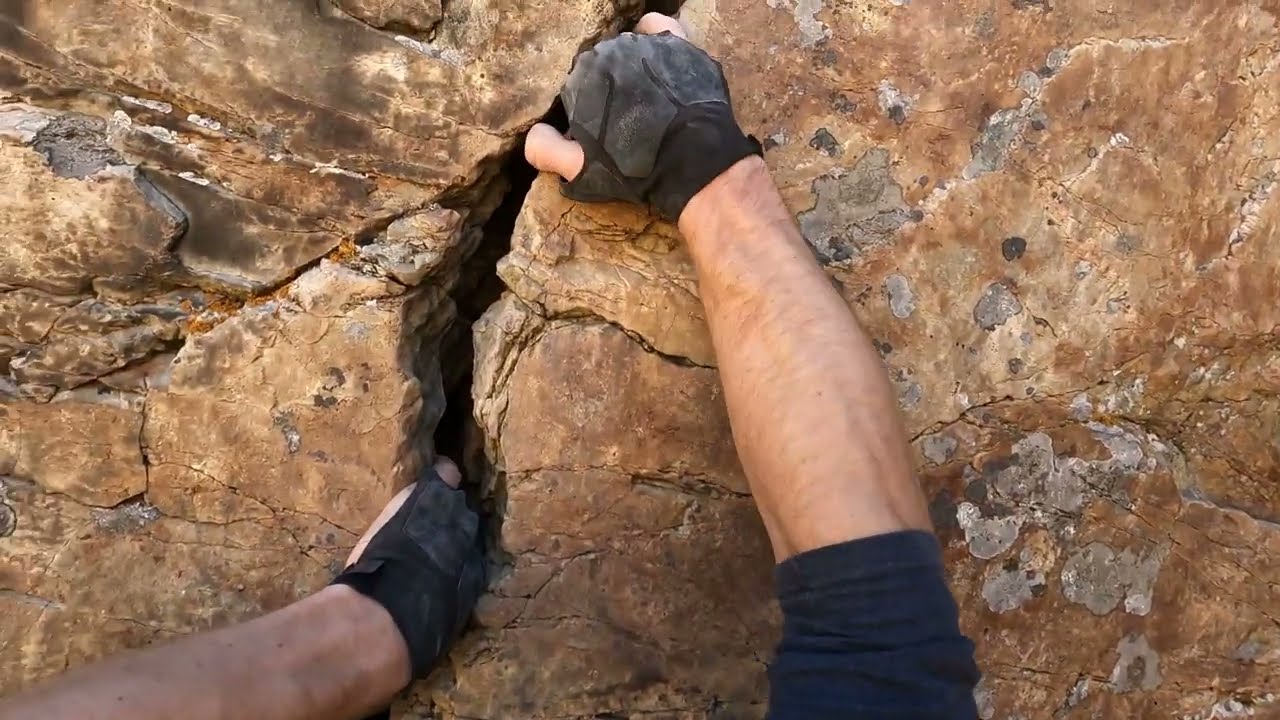 Goodro's Wall (5.10c trad)