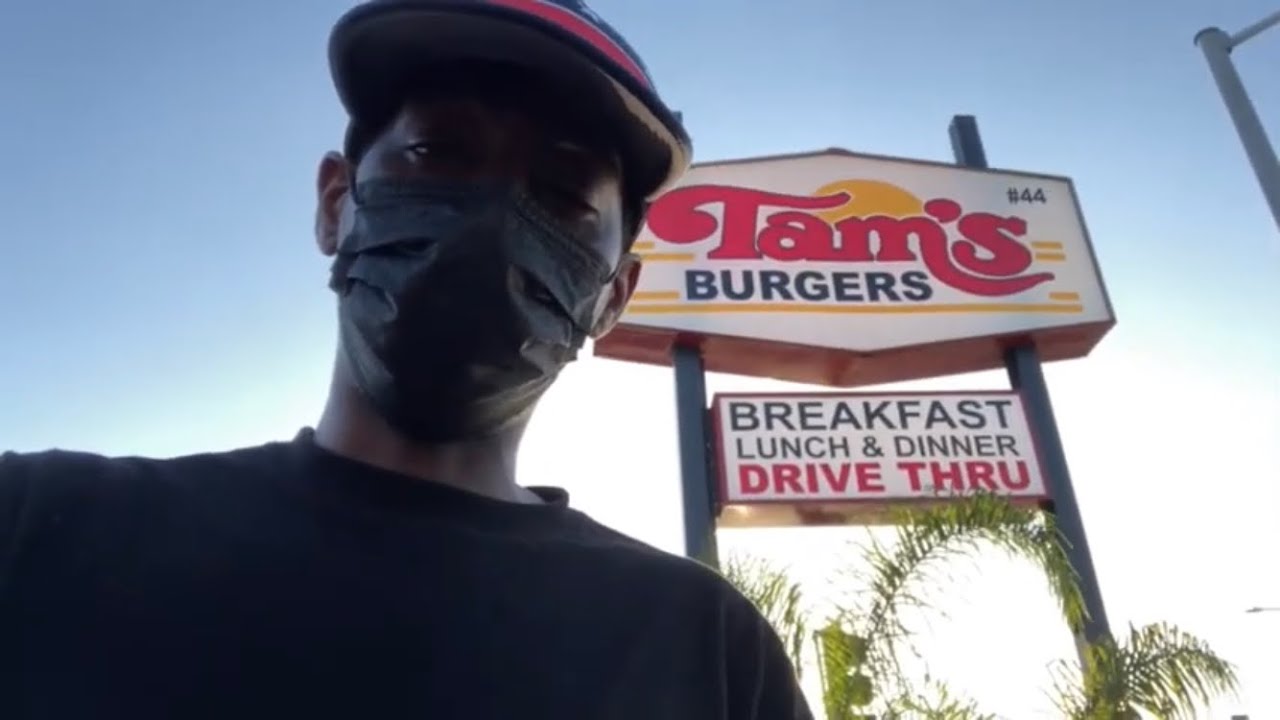 ( food review ) tams burgers in L.B.C do they have good chilli cheese fries ??? Let’s find out