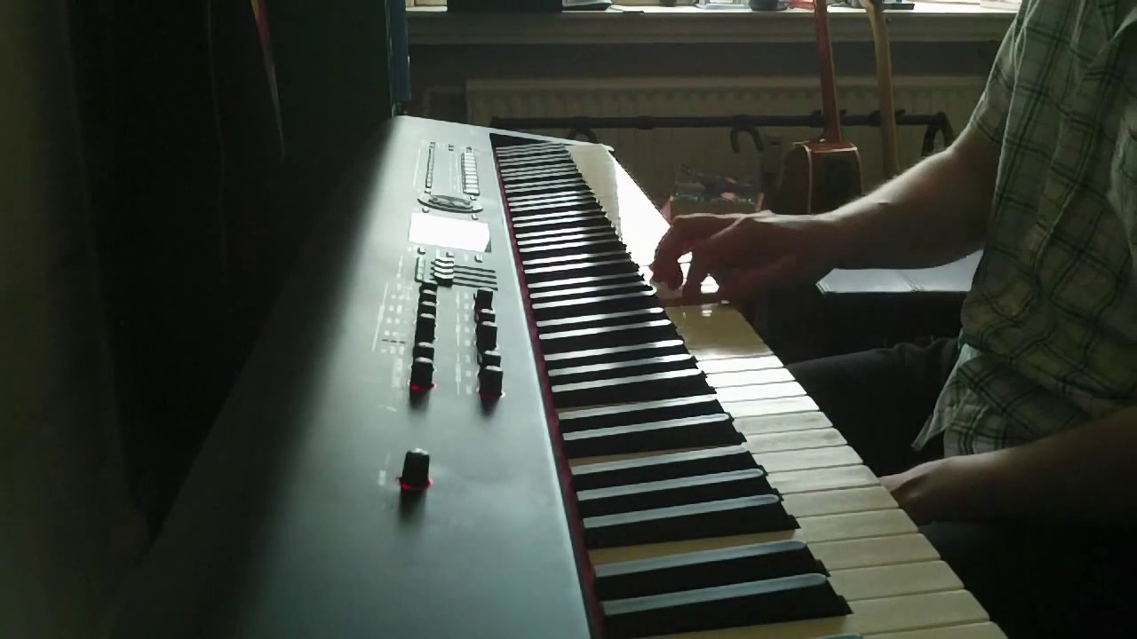 Guthrie Govan - Larry Carlton Style Track (Transcribed Solo)