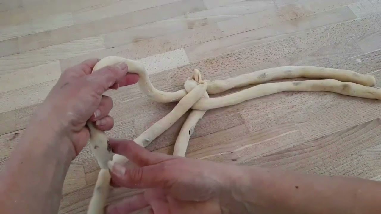 RICHTIG  FLECHTEN! Video aus der Schulbackstube!