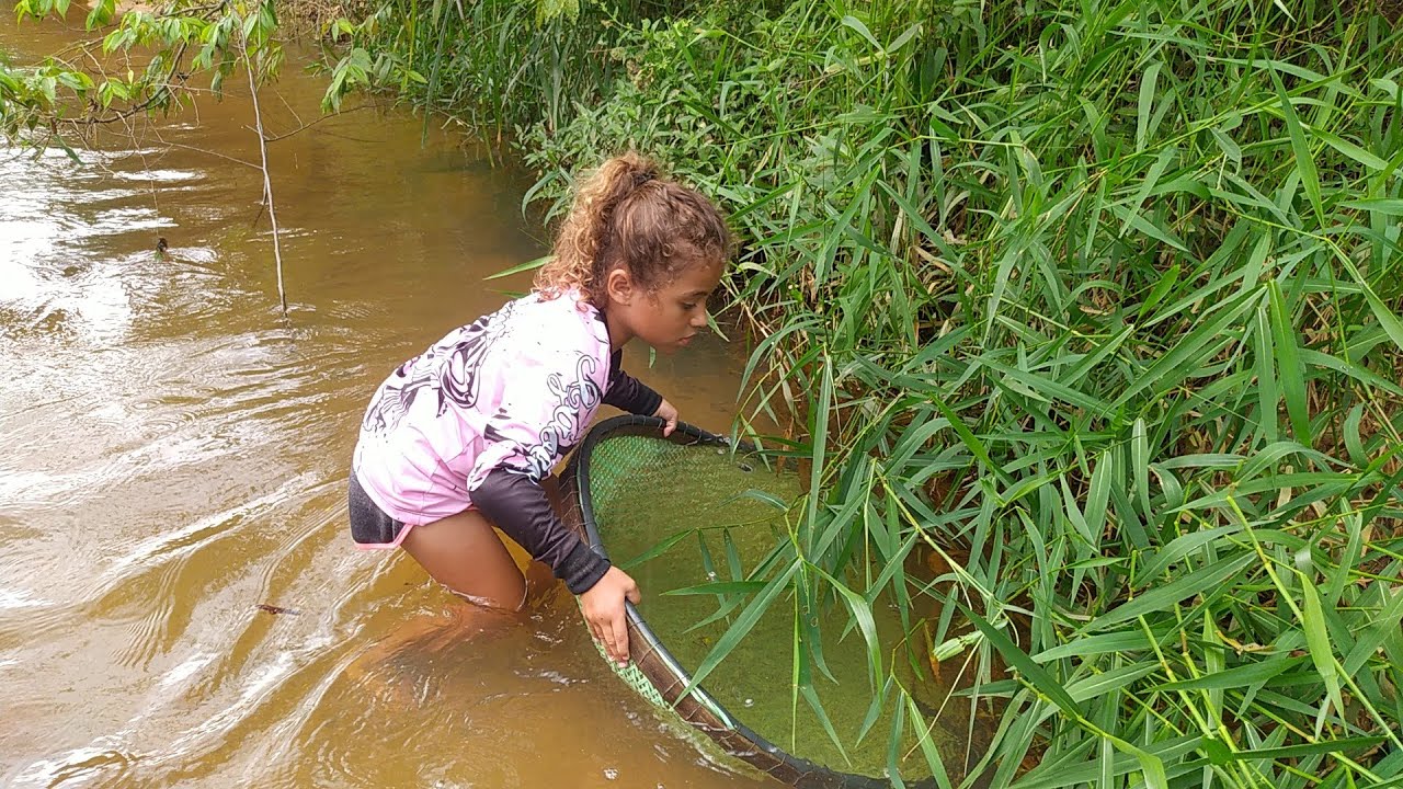 PRIMEIRA PESCA DE PENEIRA . SERÁ QUE DEU ALGUMA COISA ?.