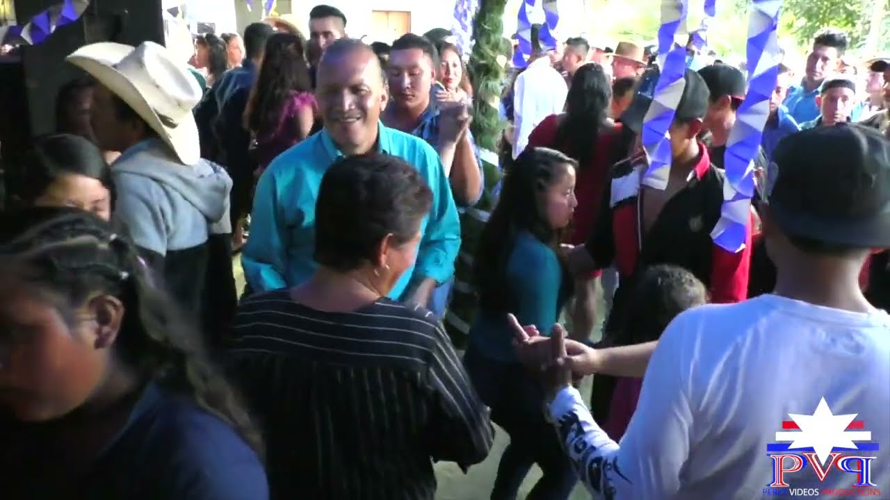 Grupo Universo En Aldea San Sur Palencia Popotitos Mix