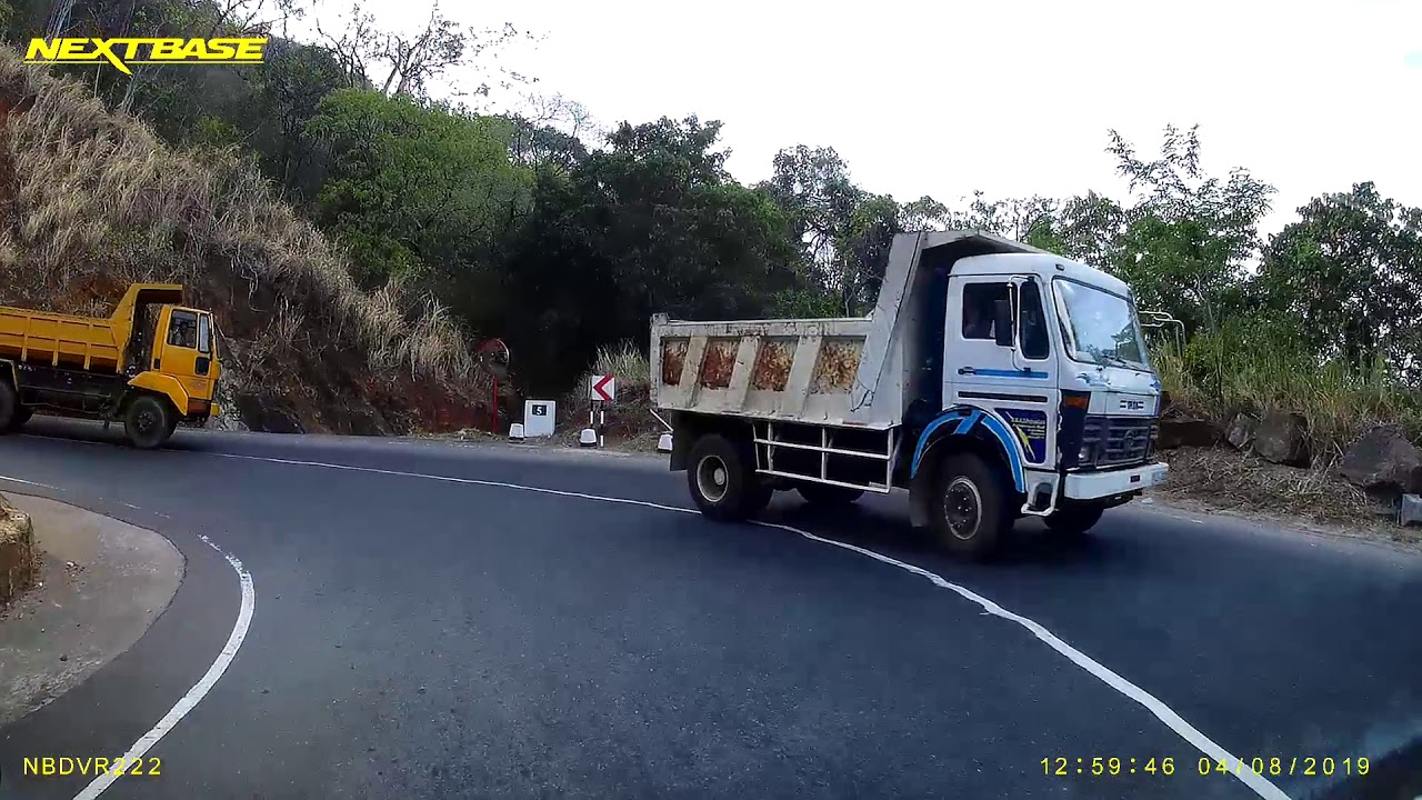 18 Bend Road in Sri Lanka - දහ අට වංගුව