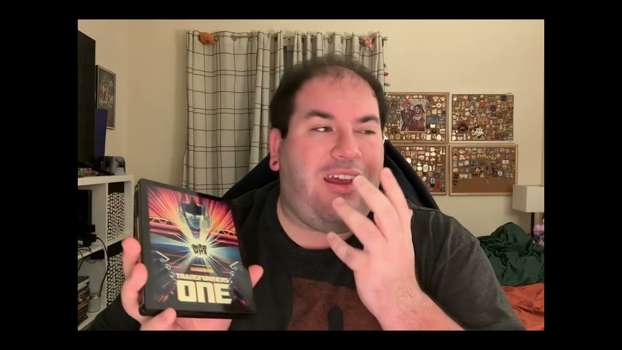Unboxing a rereleased steelbook for transfprmers one and talking Toy Story 5 Trailer