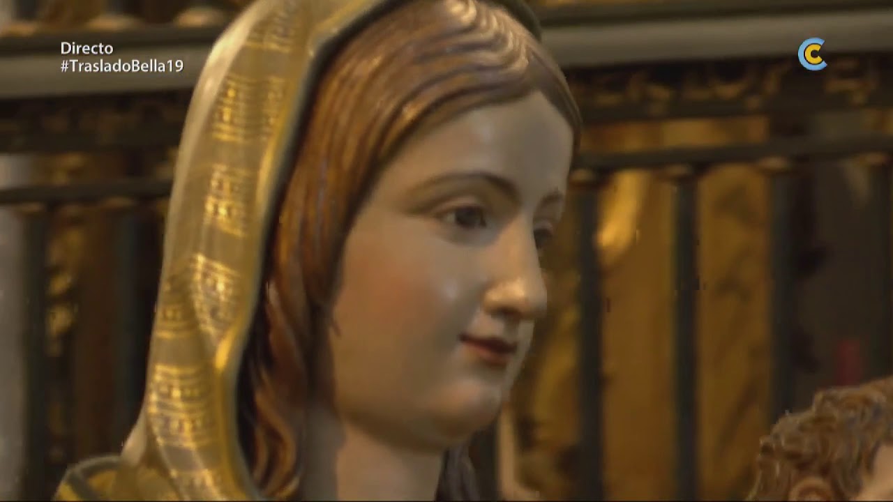Traslado de la Virgen de la Bella al Altar Mayor