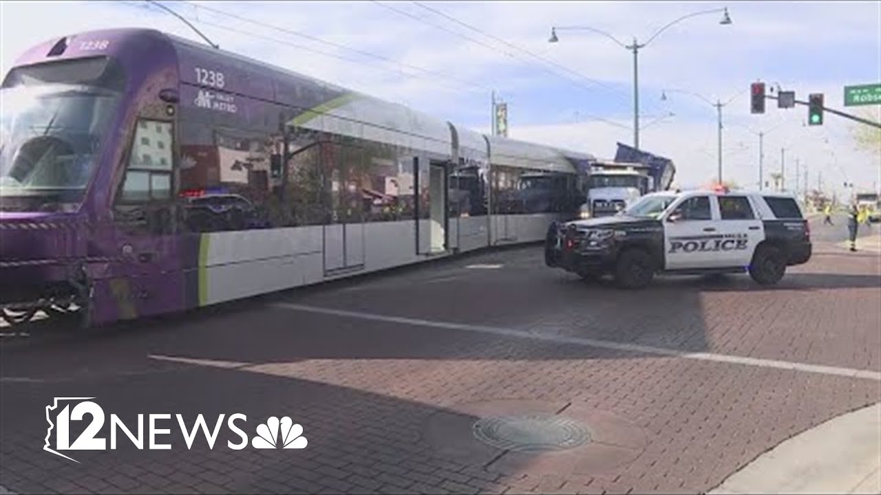 Light rail operator at fault for Mesa crash, police say