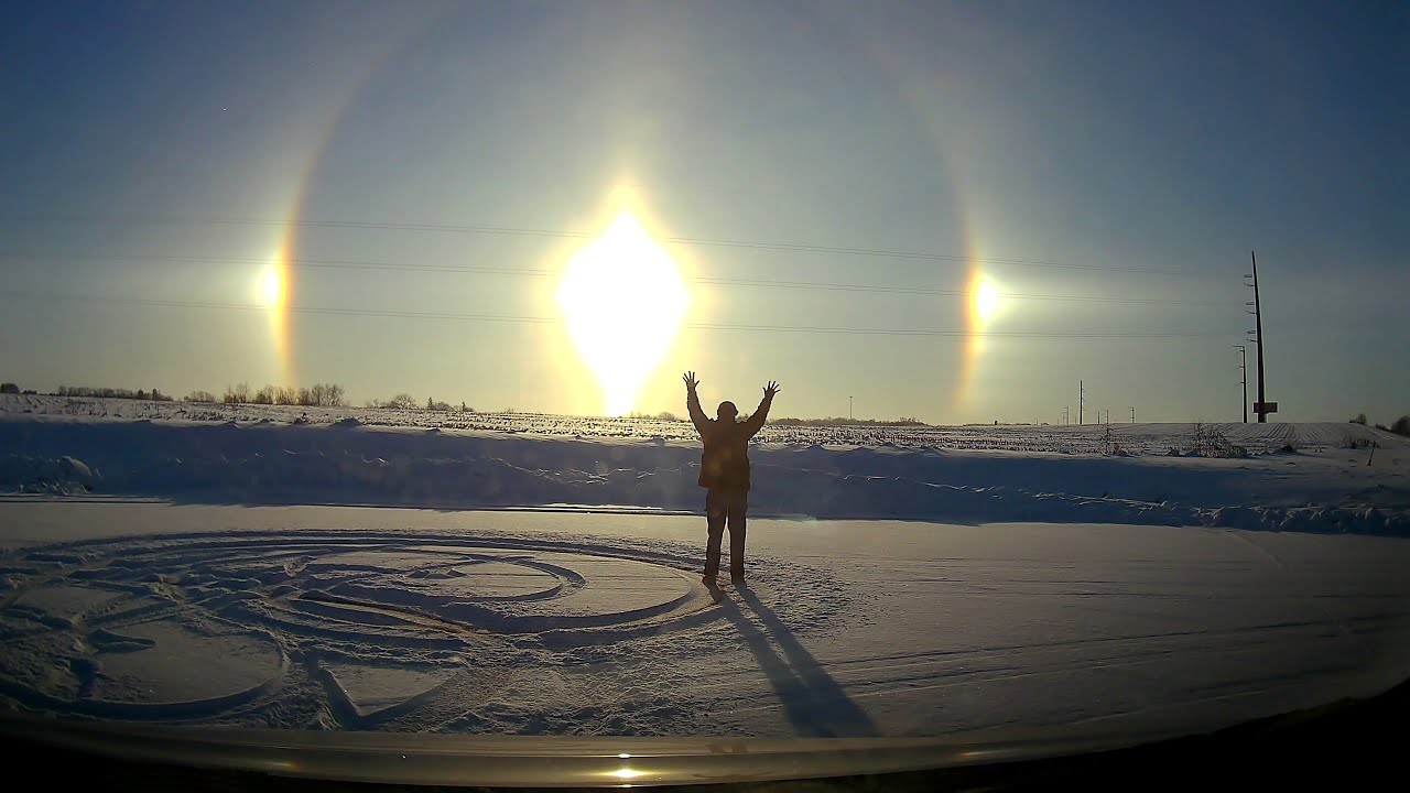 Earth with Three Suns - the 