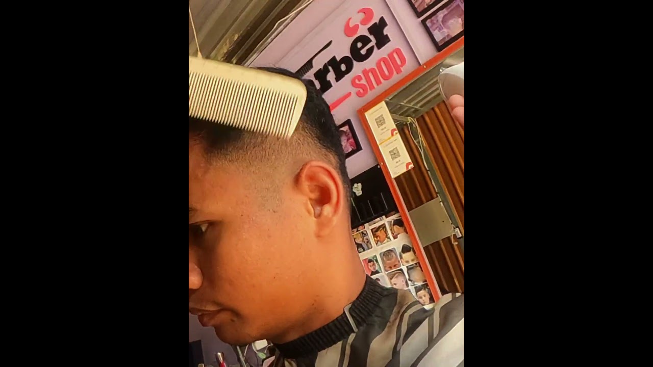 Easy-to-Style Haircuts for Active Older Men 