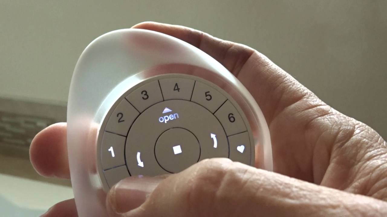 How to Use the Heart (Favorite) Button on Hunter Douglas PowerView
