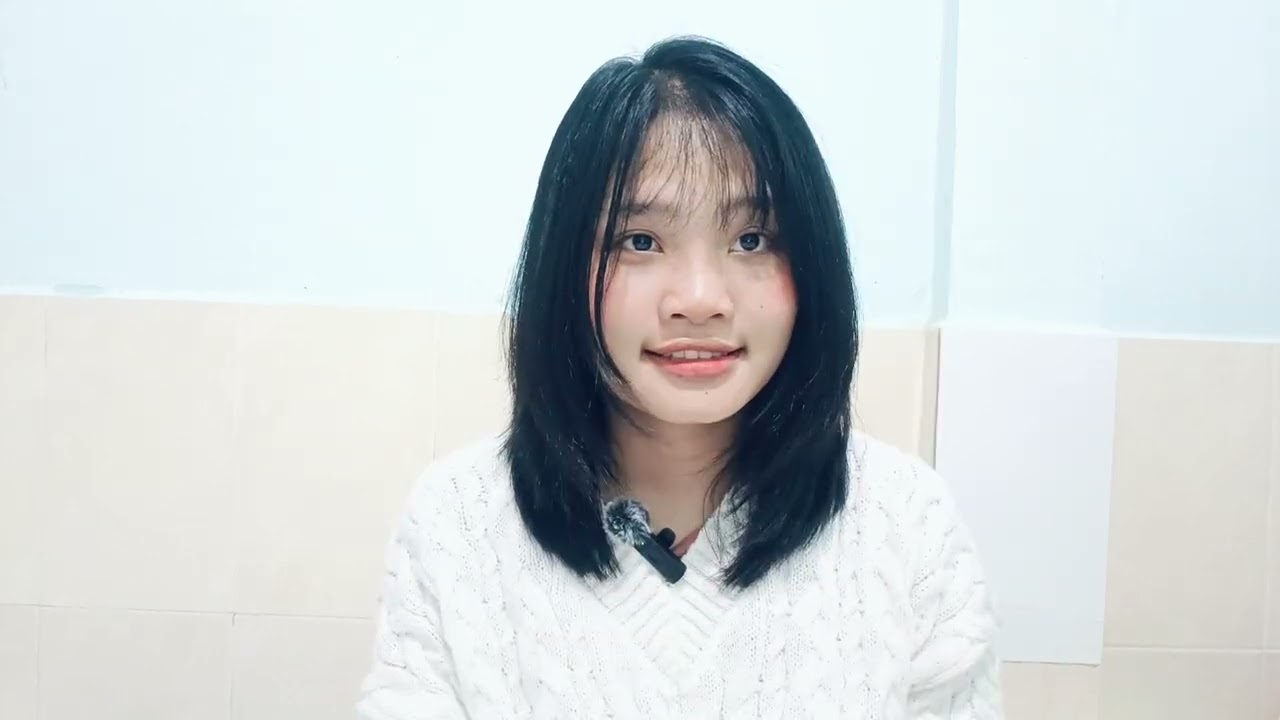 Story 1: Introducing about myself and talk about my favorite hobbies and my favorite color
