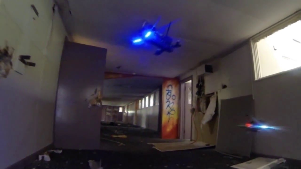 » Abandoned High School Chase Flights