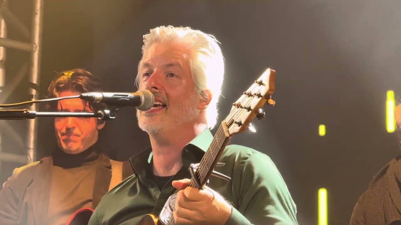 Victor e Leo- “Não mais”