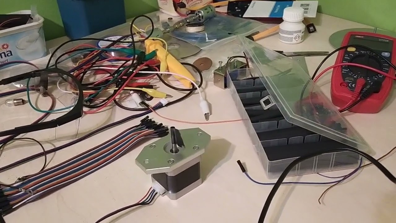 Stepper motor running on openbuilds controller