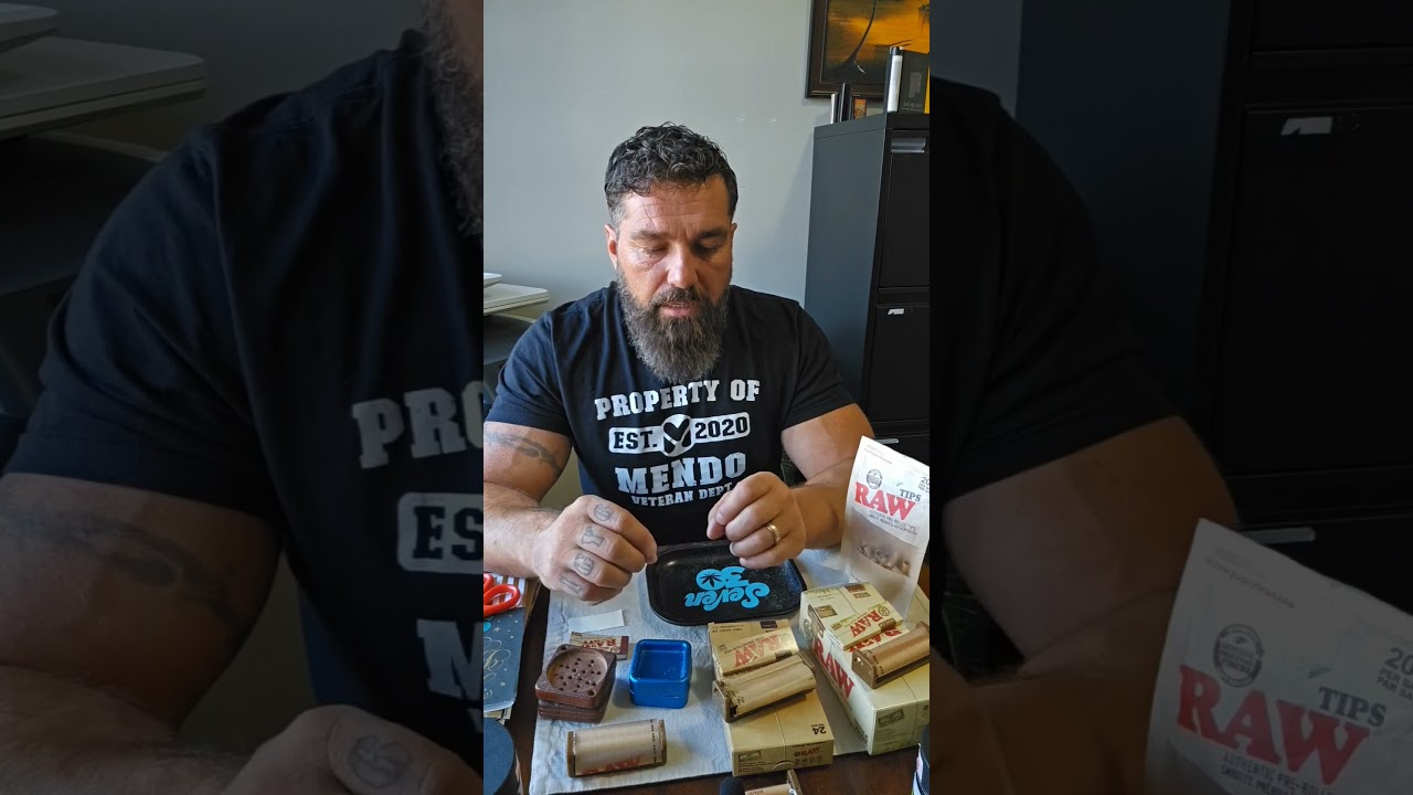 Mastering the Art of Rolling a Joint with Mendoveteran Mark Morrison: SixOneCharlie Launch.