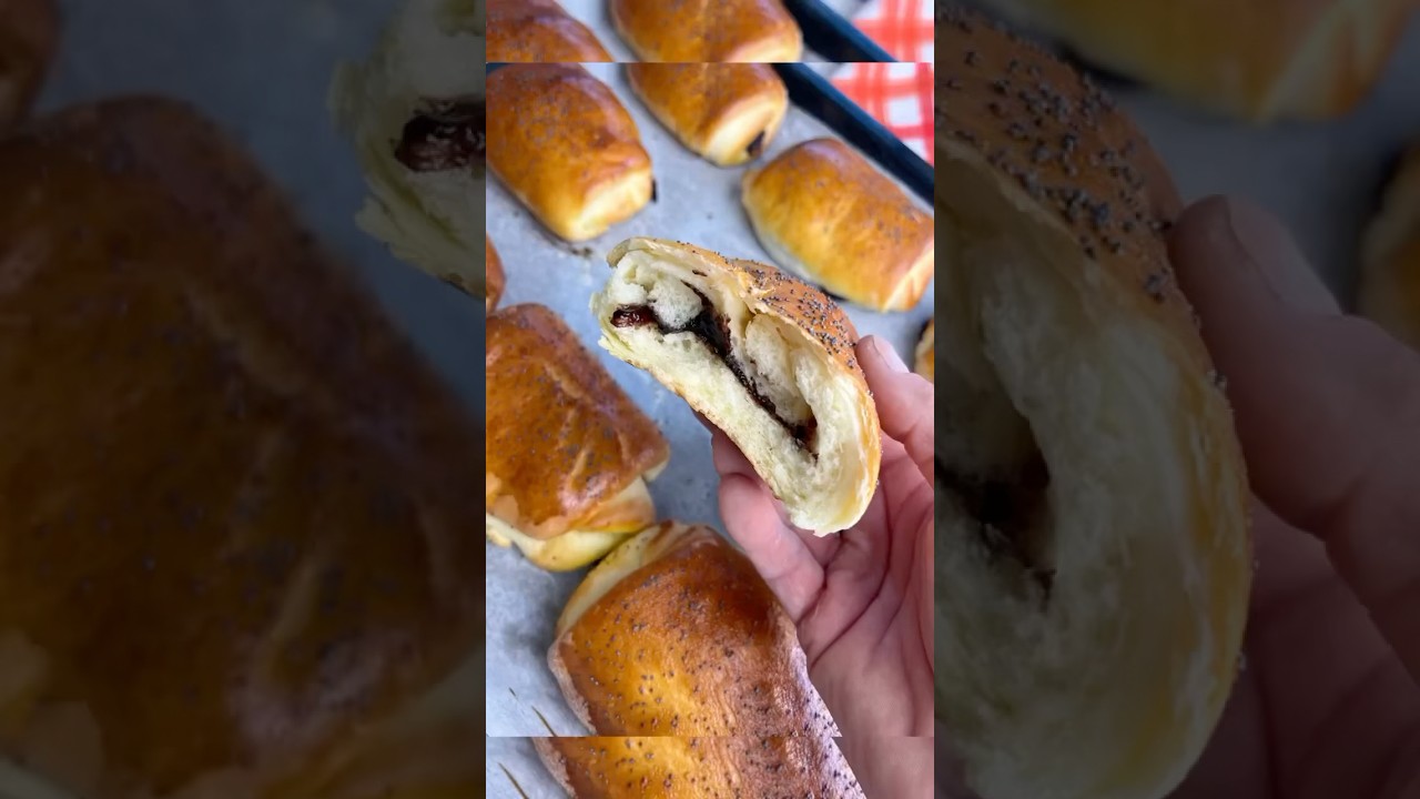 Neskutečn&eacute; buchty plněn&eacute; povidly. Podle sousedky nejlep&scaron;&iacute; kynut&eacute; buchty. Recept na www.nejrecept.cz