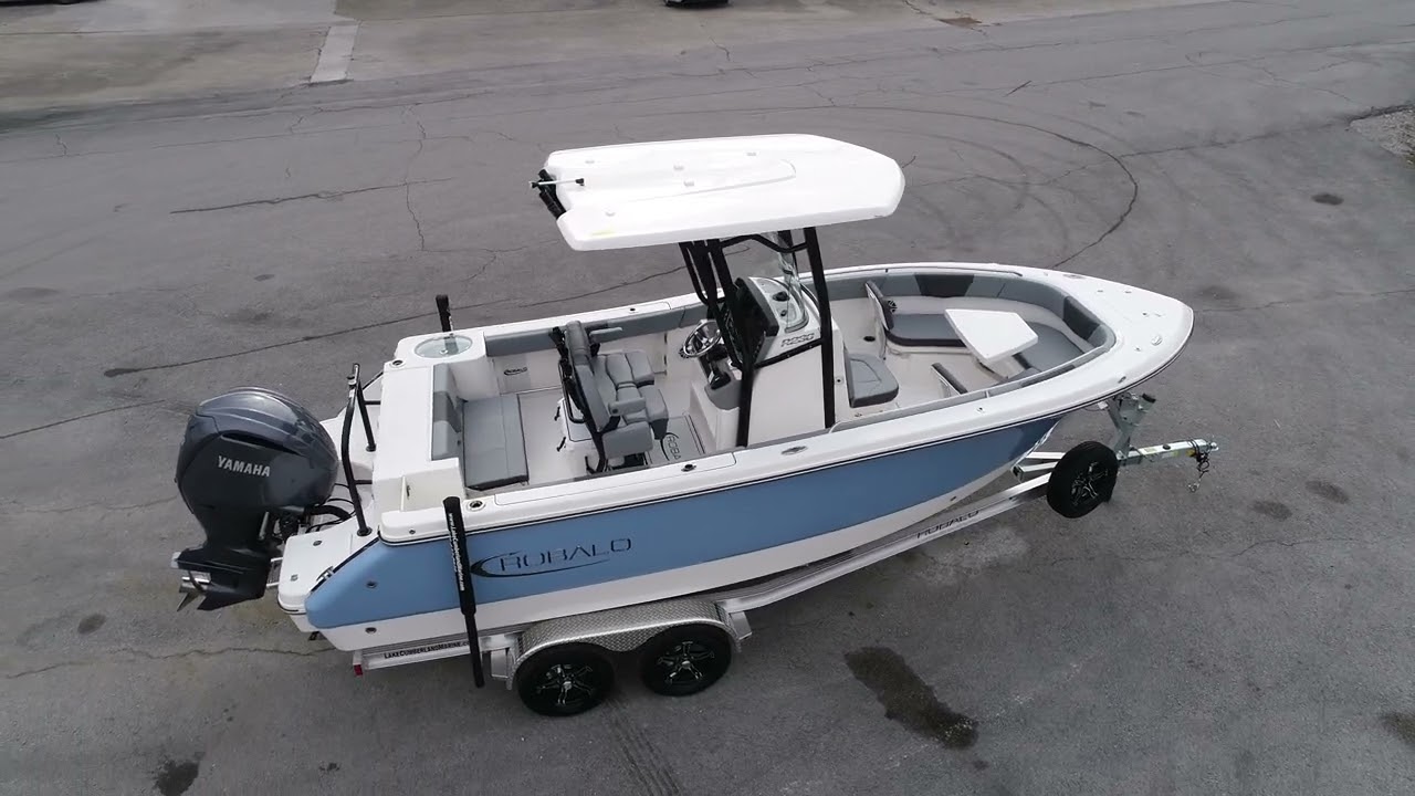 2025 Robalo R230 @ Lake Cumberland Marine