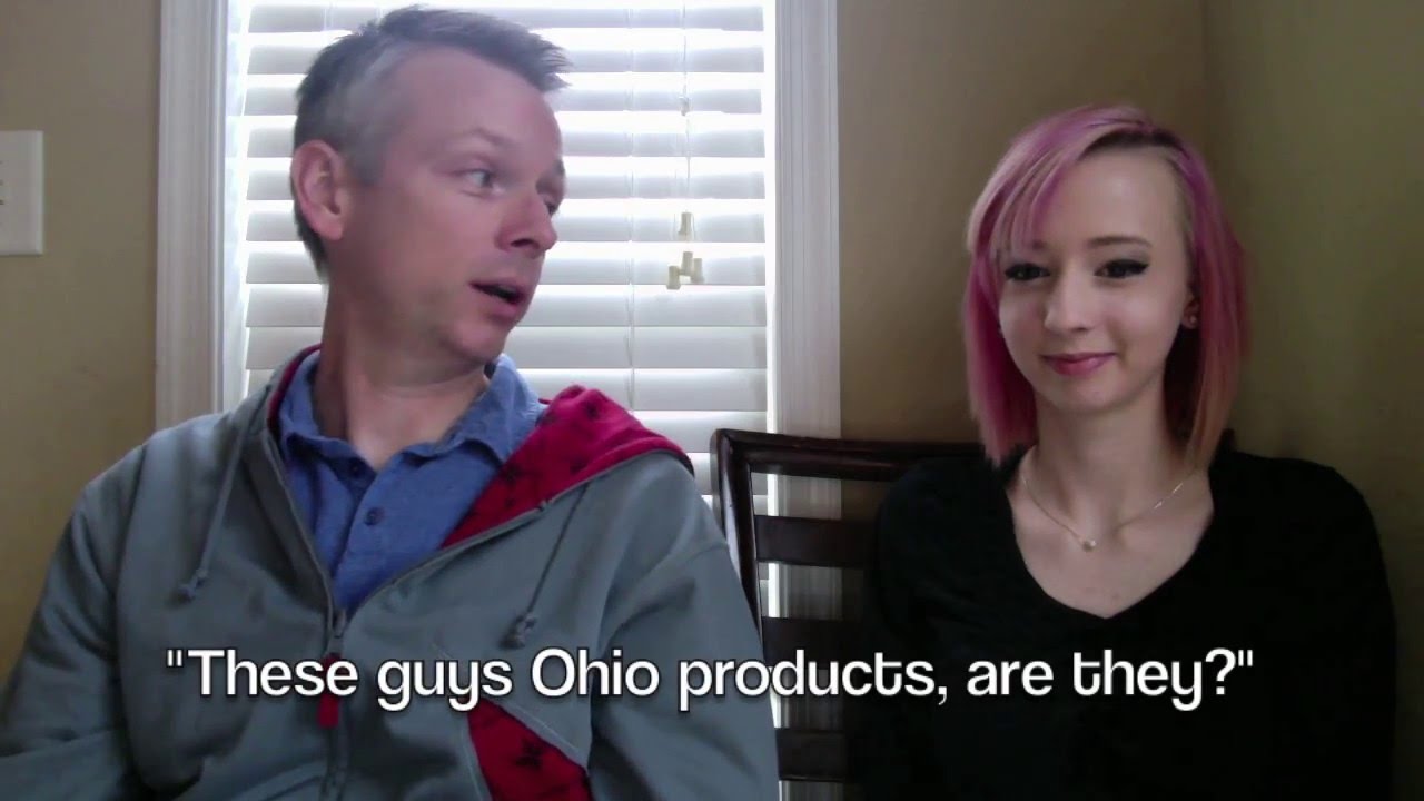MY DAD REACTS TO TWENTY ONE PILOTS!!