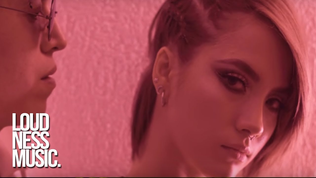 Neztor MVL - A tu manera (feat. Zulay) [Video Oficial]