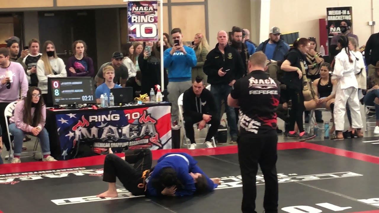 Nicolette Aquilina gi vs Kaitlyn Abernathy