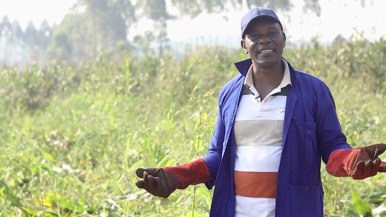 Mohammed Kakiika; Yiga Enkozesa Y'etaaka Enuungi( profitable use of land)