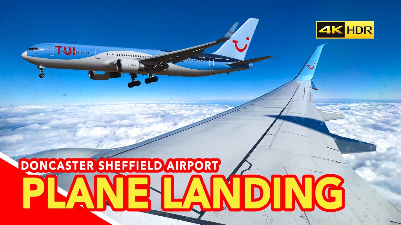 Plane landing at Doncaster Sheffield Airport (Tui Flight)