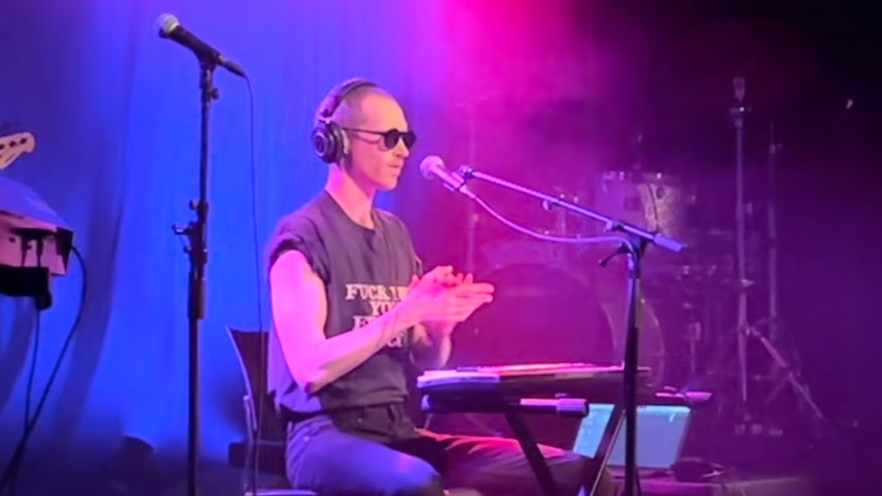 LOUIS COLE live at Mannheim, May 21 2023 - excerpt 1