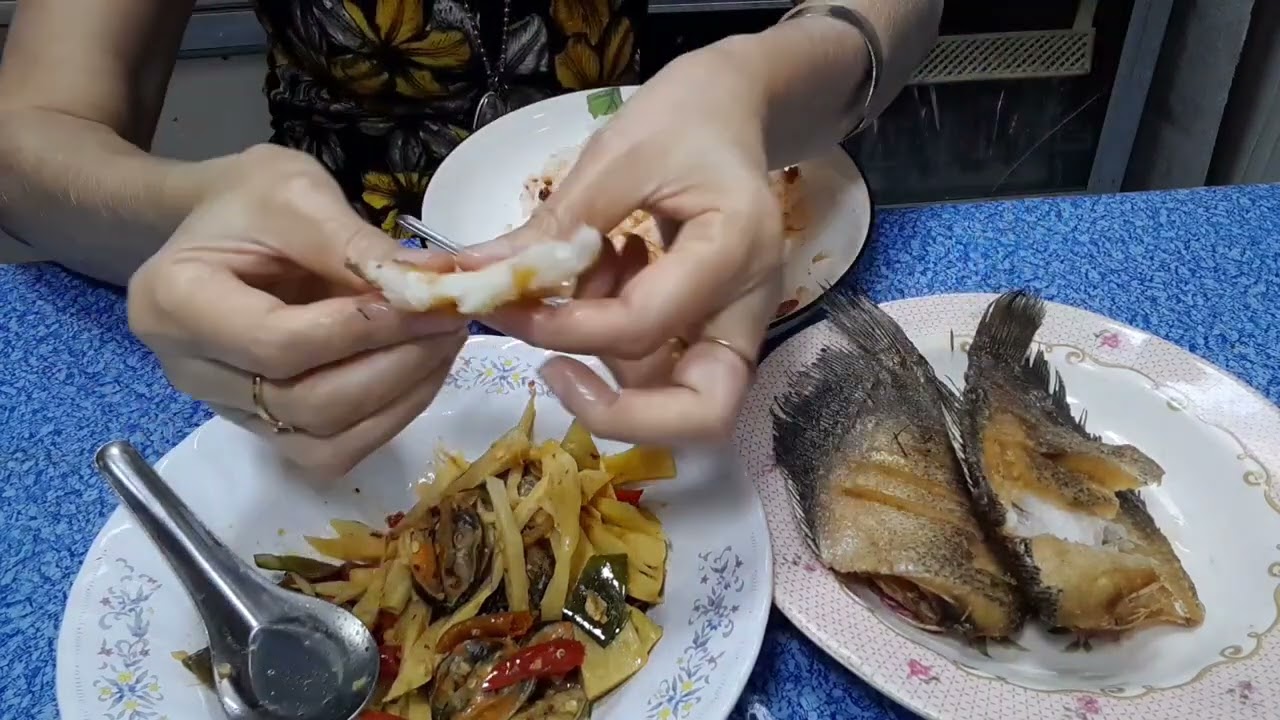 มากินข้าวด้วยกันค่ะ@ประดิษฐ์ขาย สู่ทำ