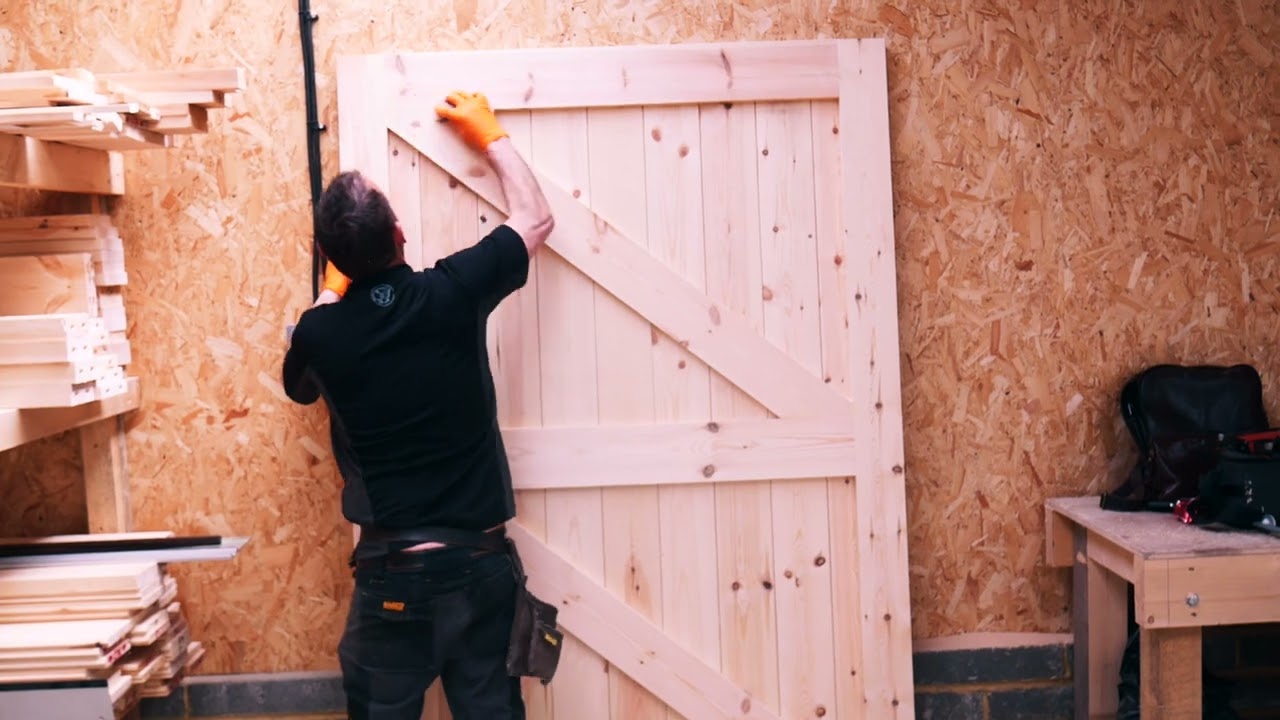 Where Your Frame is Made - Fox Framing