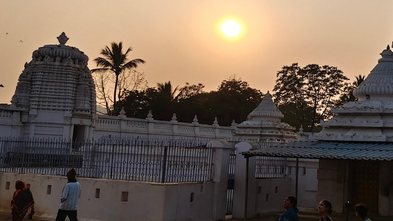 ସୂ୍ଯ୍ୟାସ୍ତ ସମୟରେ ମହିମାଗାଦୀର ଦୃଶ୍ୟ✨🙏🙌live ଦେଖନ୍ତୁ... Fell the sunset vibes🌸#spiritualdarshan