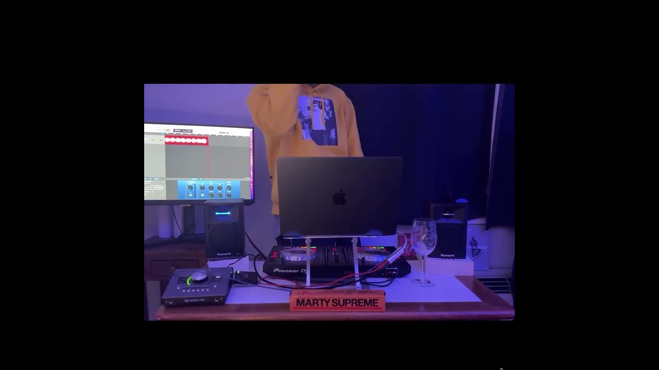 New Years Rap Mic 2026 (Travis Scott, Lancey Foux, Gunna, Kanye, Rick Ross & More