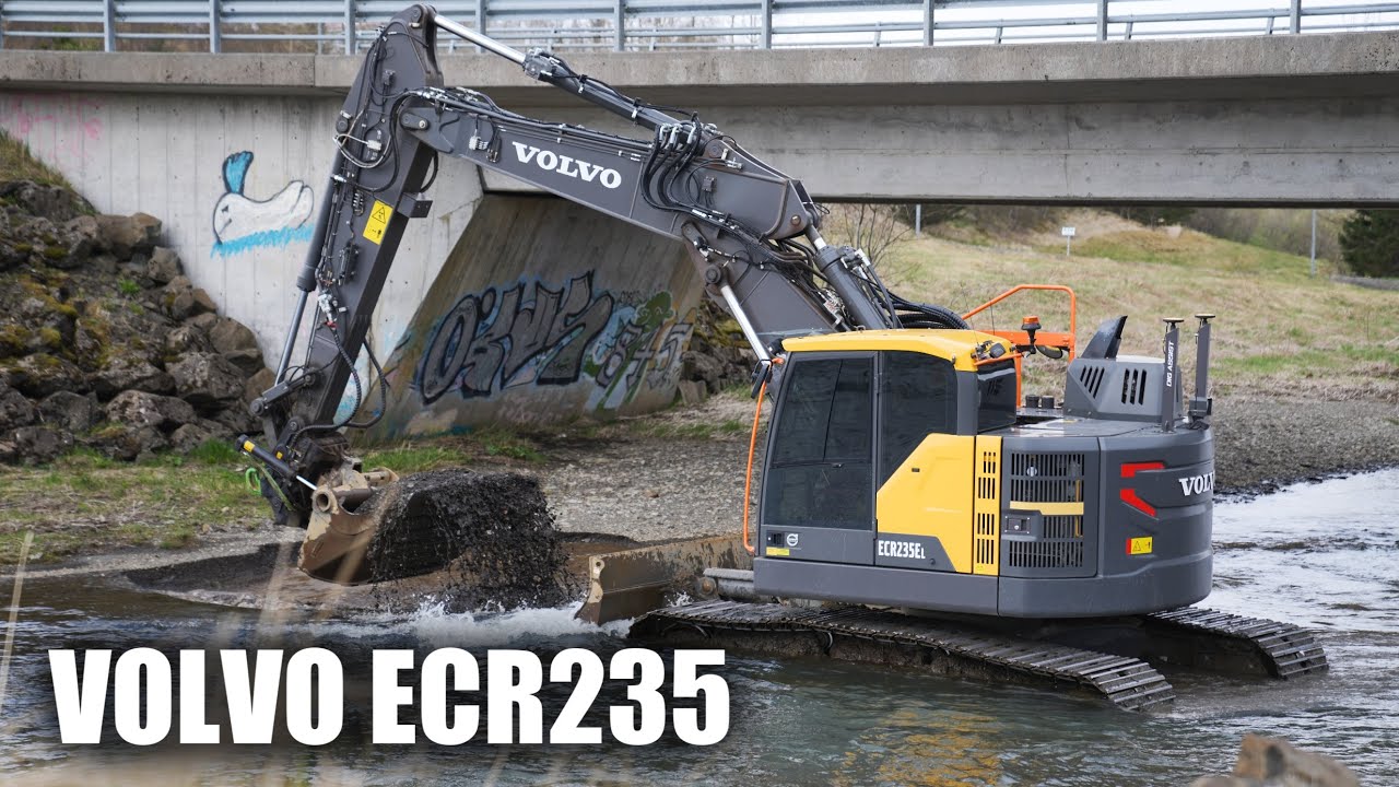 Volvo ECR235E Working in River