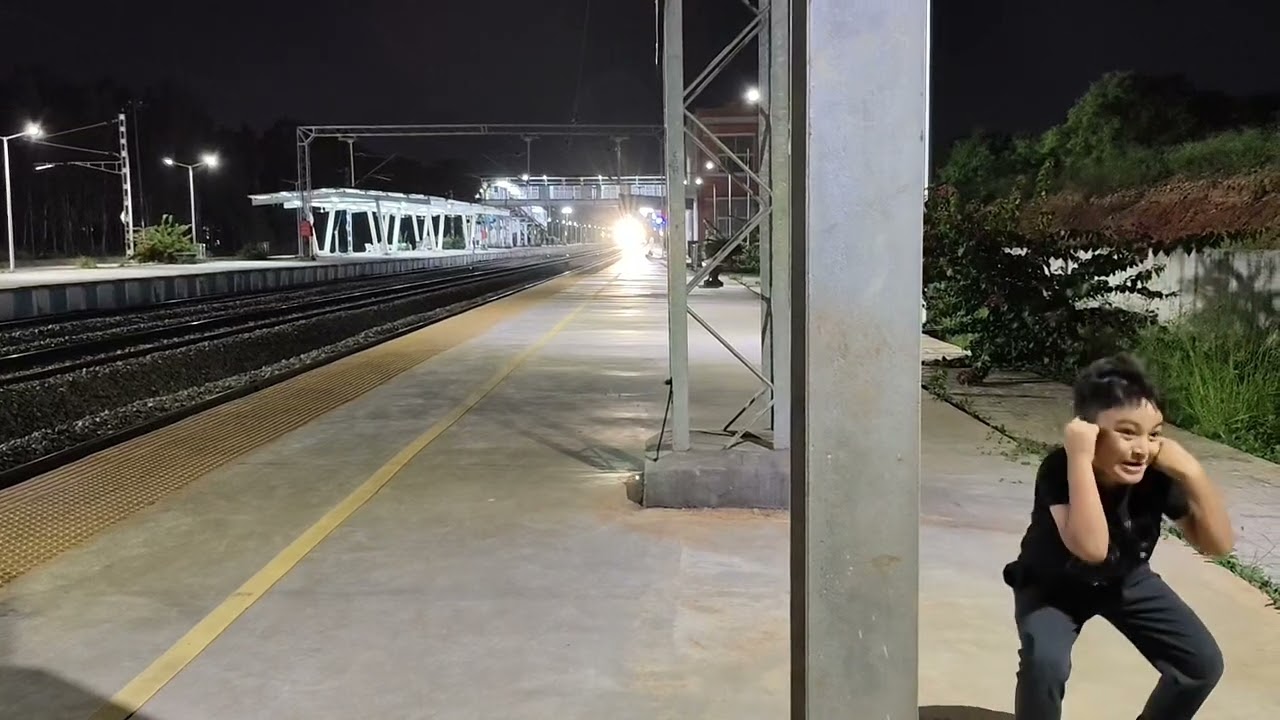 Om sighting #train  in #bangalore  heelalige #railway station night 26052025