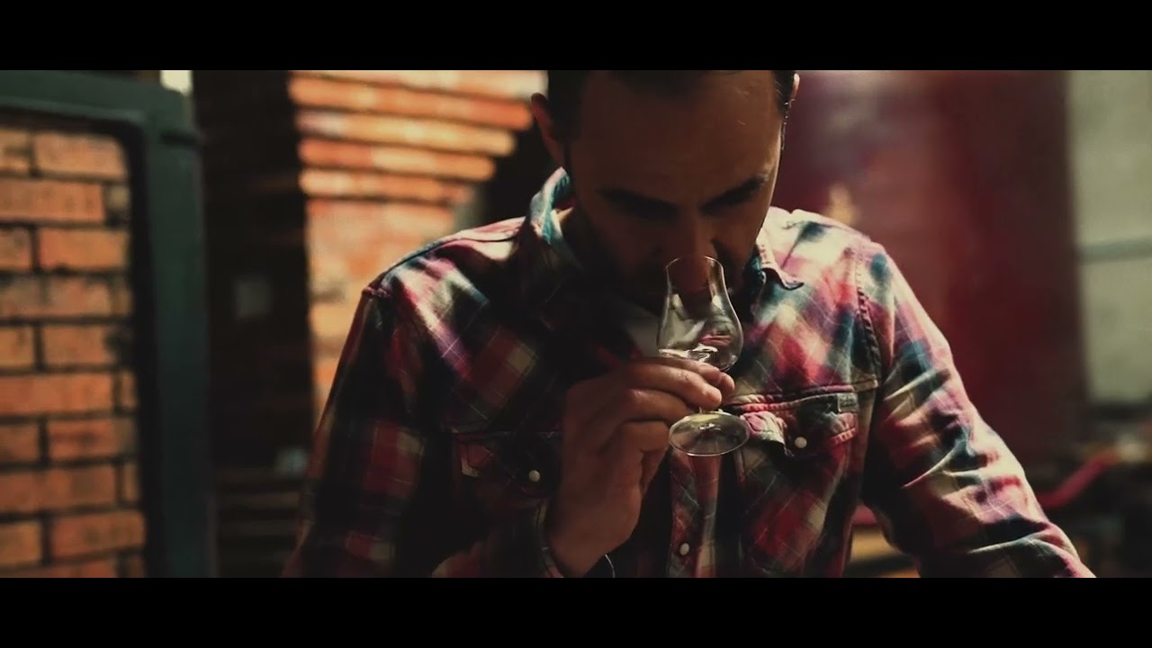 Vidéo de lancement d'Artillac, Eau-de-vie de malt.