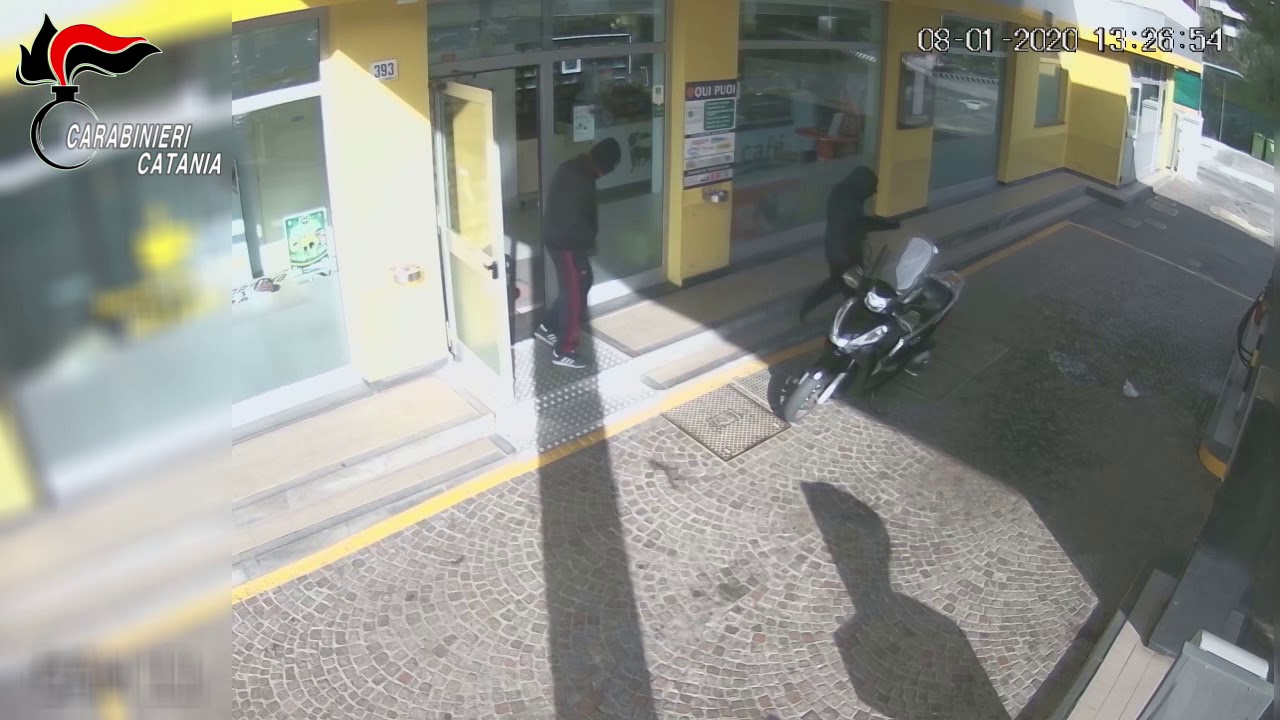 Paternò (CATANIA) - Rapina, due arresti