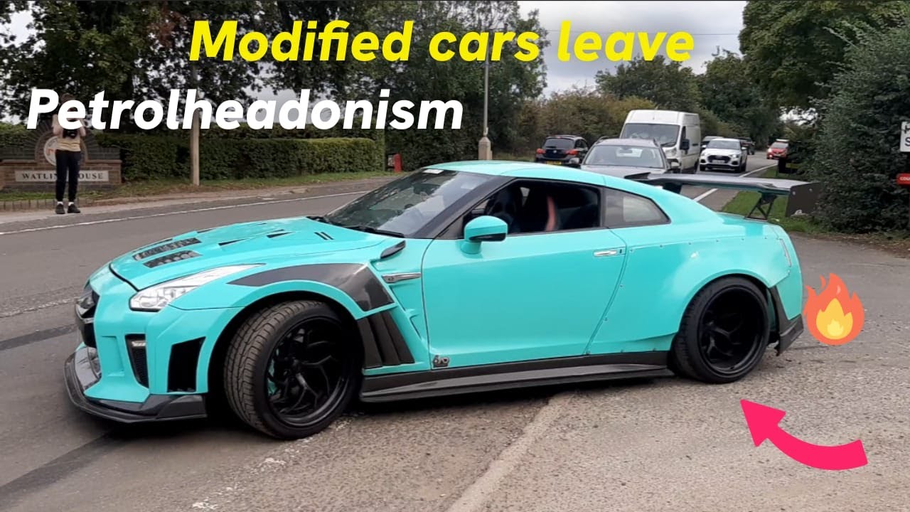 Very loud modified cars leave Petrolheadonism 2025 escaping POLICE Sirens!