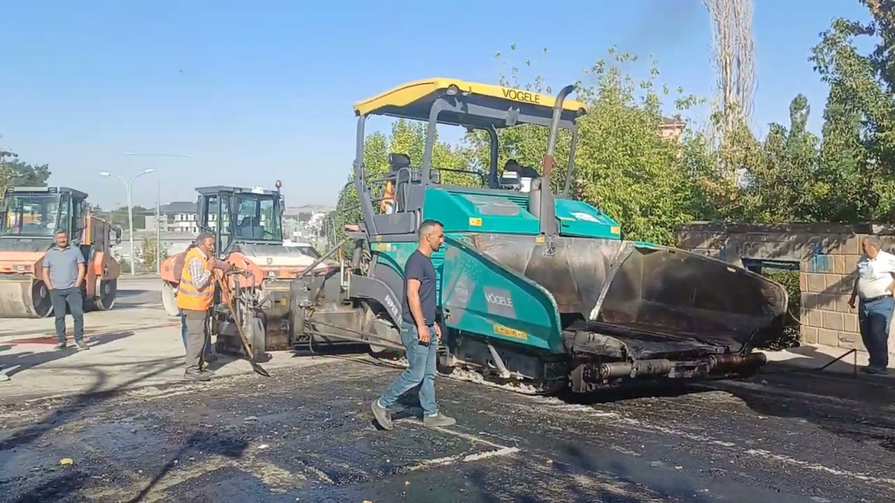 Malazgirt’te sıcak asfalt memnuniyeti