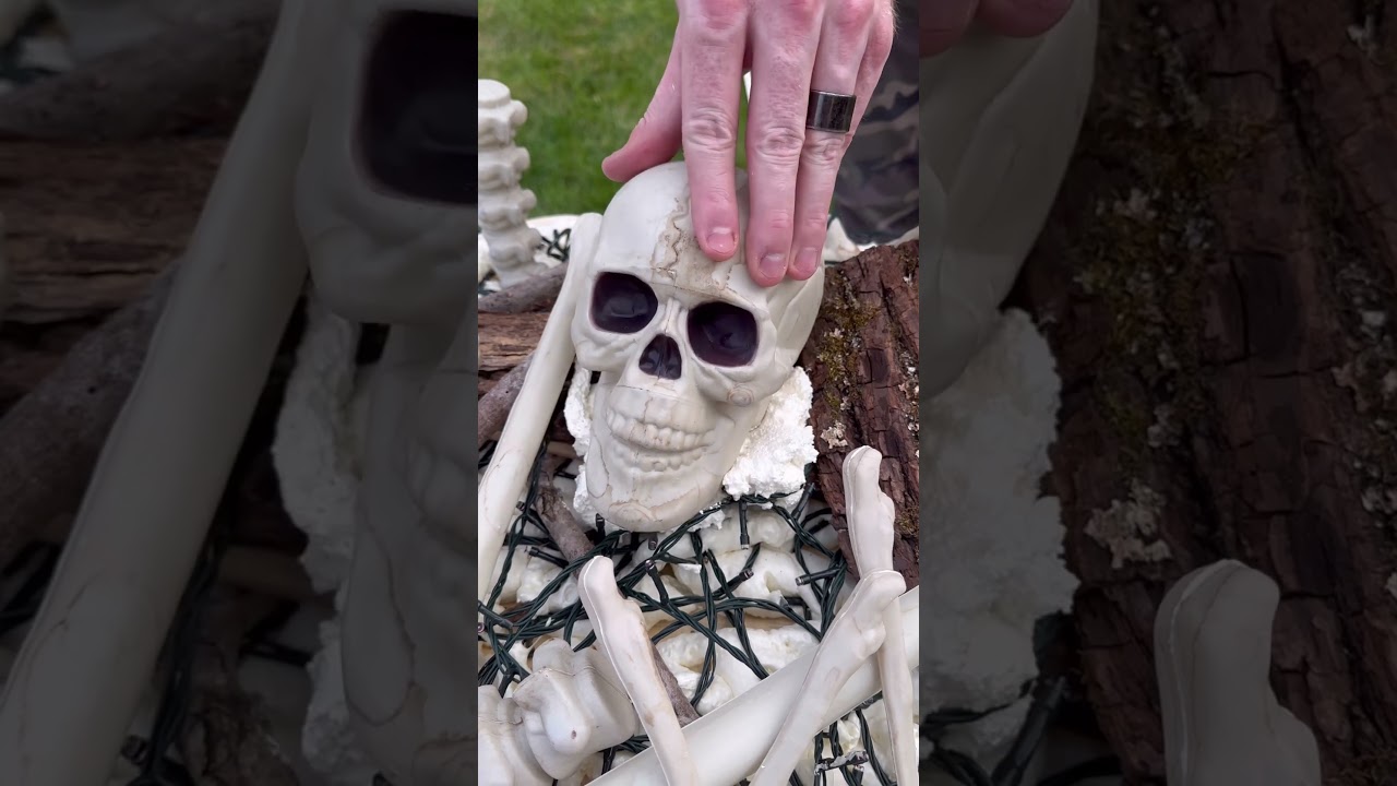 The sounds of DIY Halloween Crafting 👀#halloween  #halloweendecor #diy #diyproject #diydecor #asmr