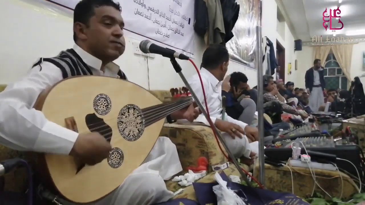 ياناس  لا تقبروني الفنان علي عنبه يبكي العود