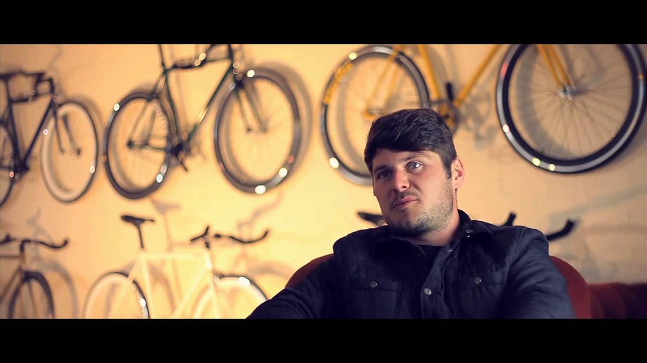 Quella - 'Building a Fixed-Gear Bicycle'