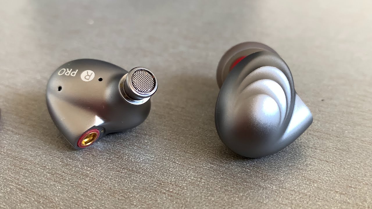 Обзор FiiO F9 pro - уже почти классика