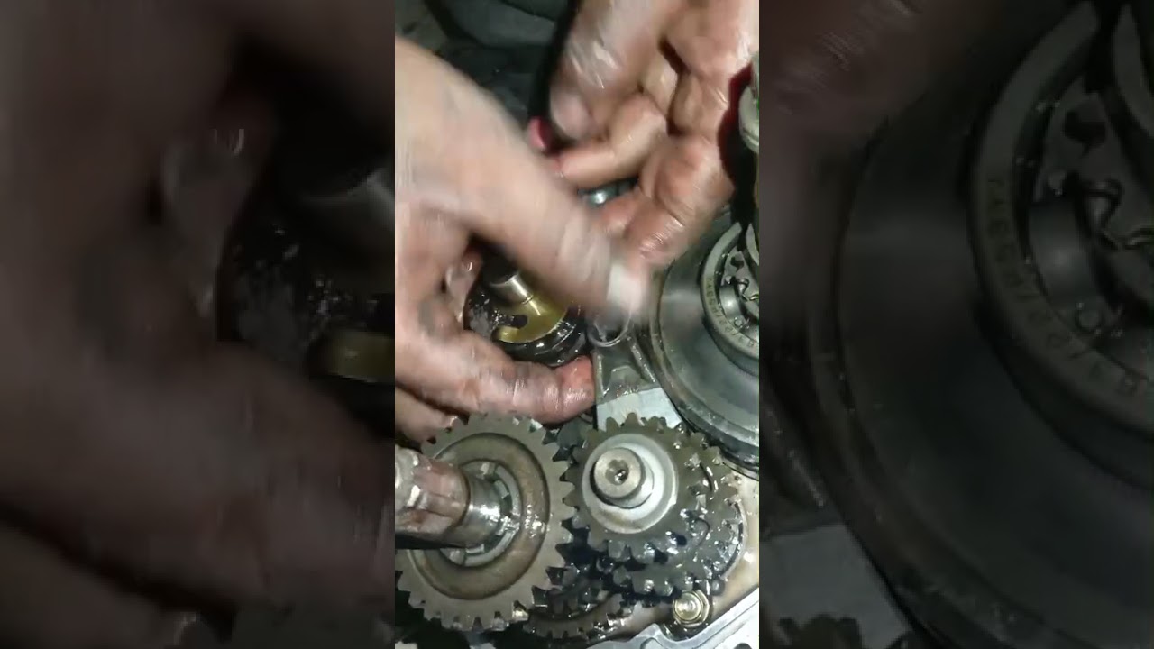Honda  cb1 se queda sin aceite 