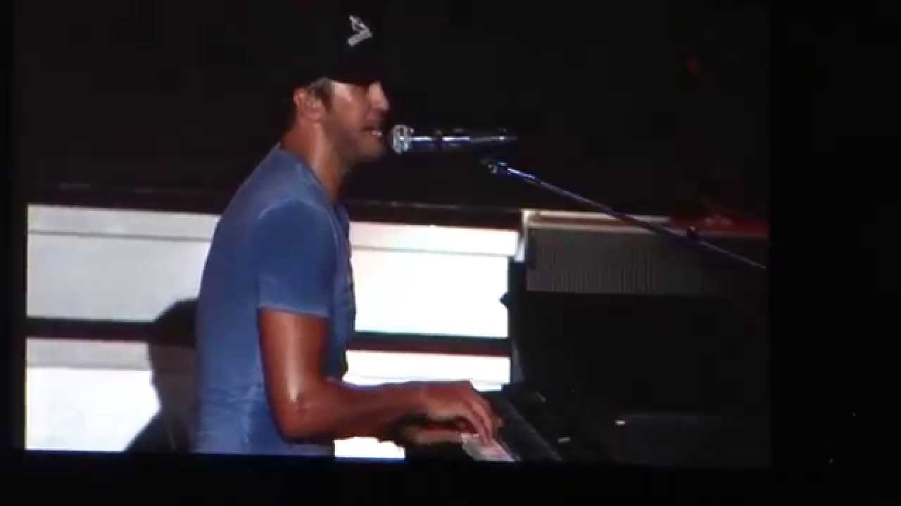 Luke Bryan - Sweet Home Alabama (ROLL TIDE ROLL!) - Oak Mtn 7/23/14