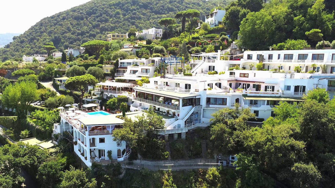 Parrot Anafi Hotel Le Querce Resort Therme & Spa Ischia