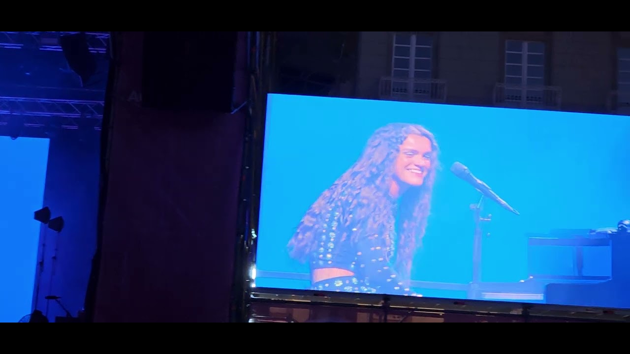 Amaia Romero actuando nas Festas de Maria Pita (A Coruña) 04/08/2023.