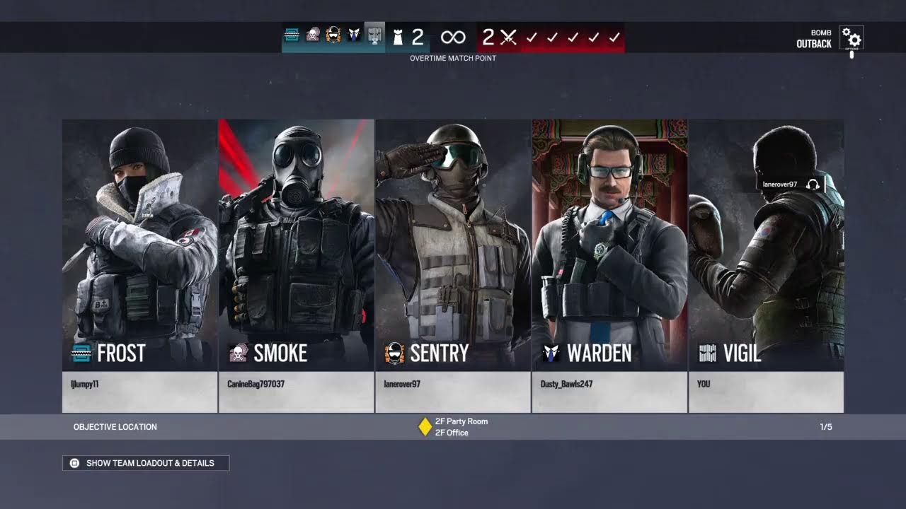 Playing Rainbow six seige Live