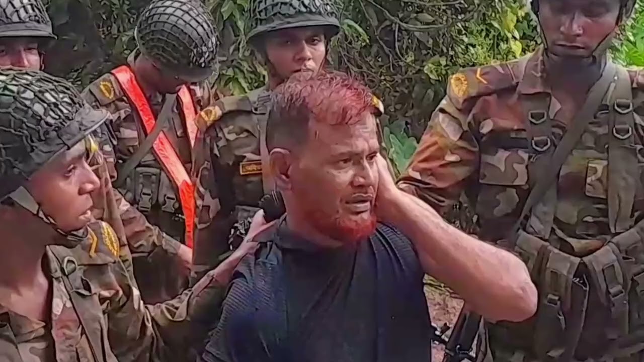 বগুড়ায় সেনাবাহিনীর অভিযানে তুফান সরকারের শ্বশুর,শাশুড়ী ও স্ত্রী গ্রেফতার|ফেন্সি ডিল ও অ'স্ত্র উদ্ধার
