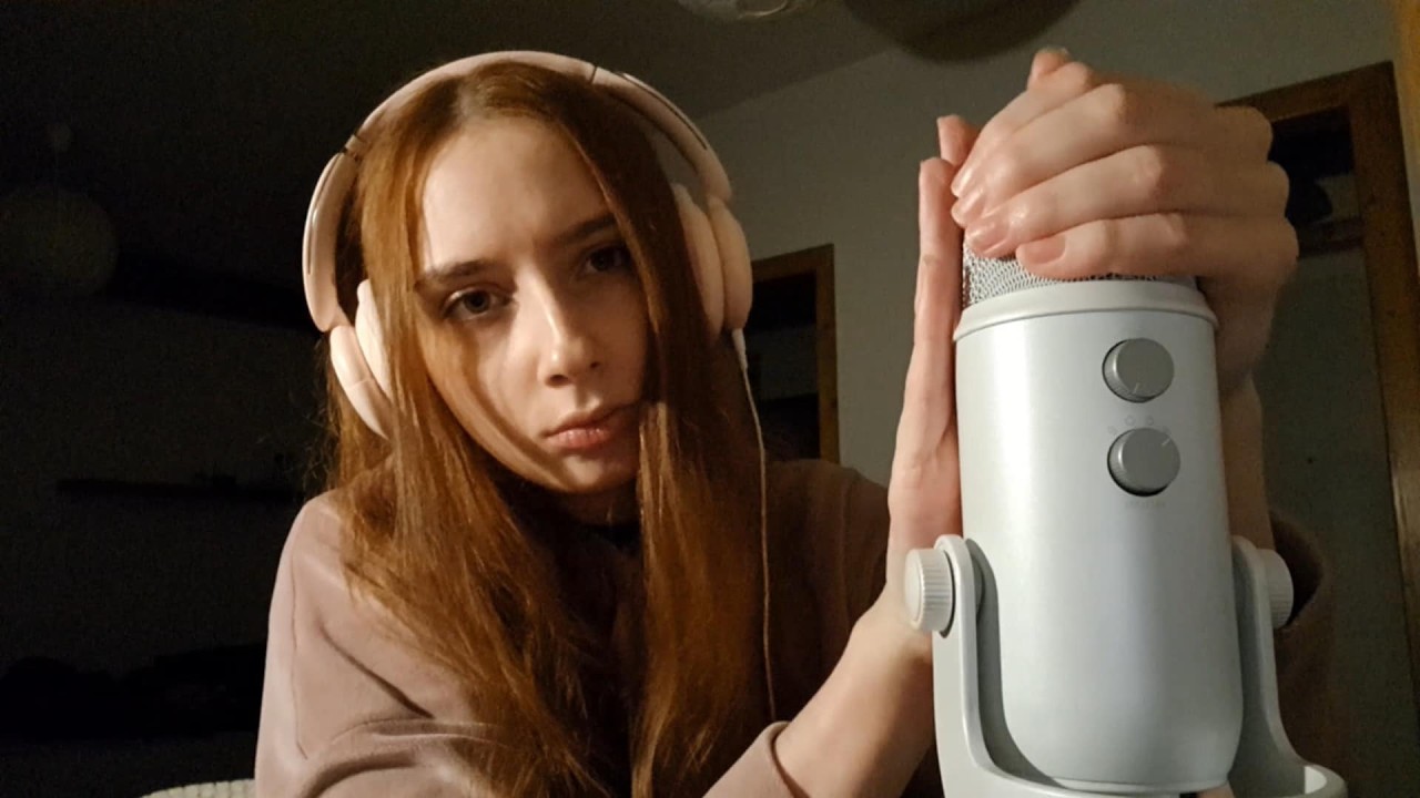 ASMR Mic pumping, pressing, squeezing (with different covers)