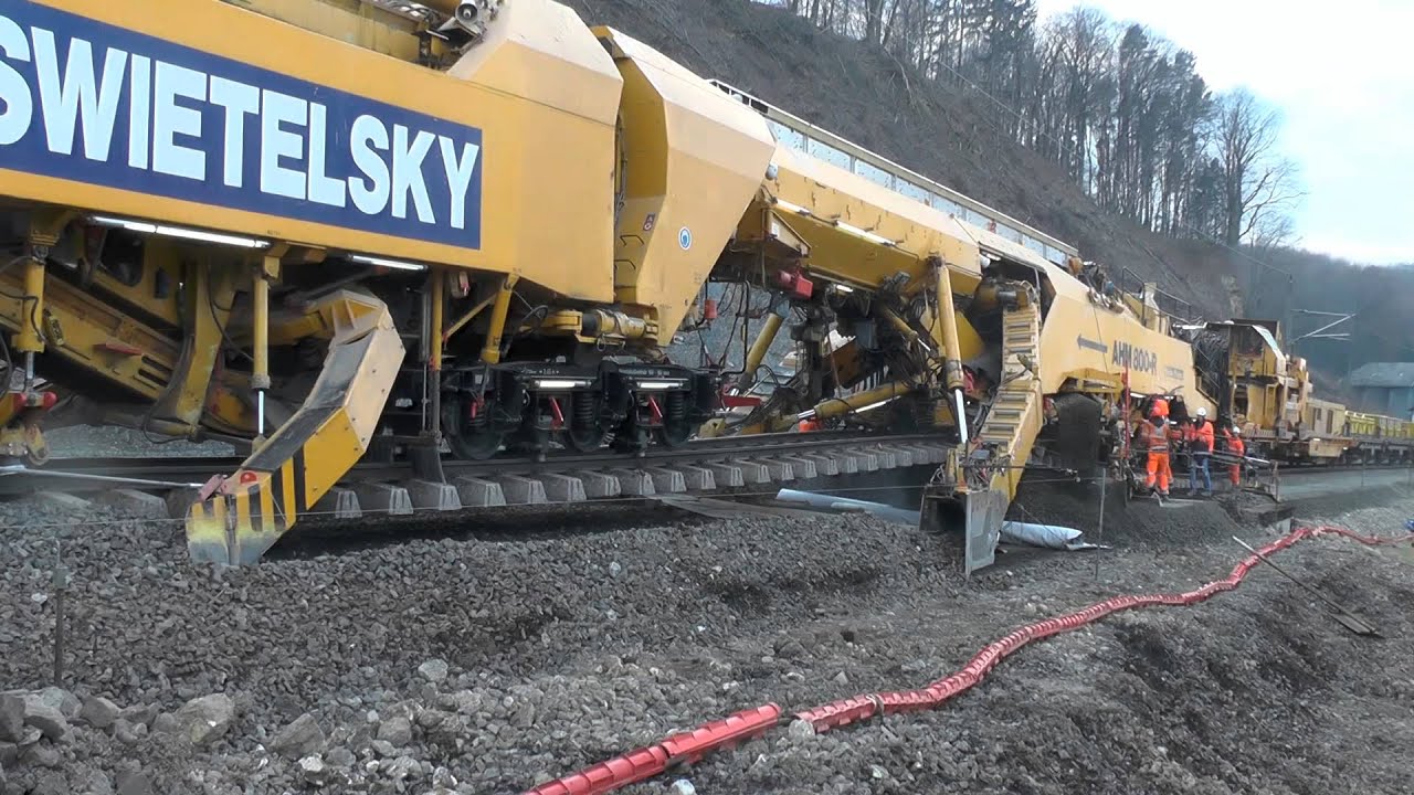 Sanierung Bahnstrecke Leibnitz Spielfeld  mit Plasser & Theurer AHM 800 R Teil 3/6