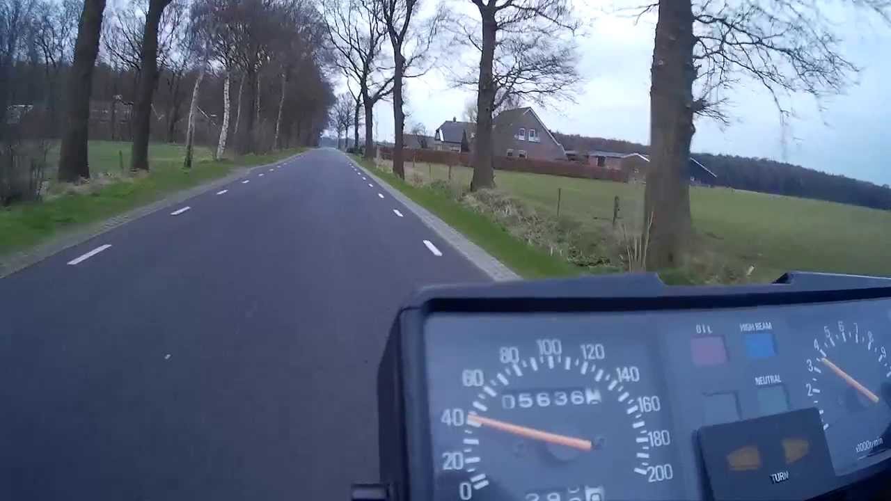Yamaha xs400 testdrive filmed with a SJ1000