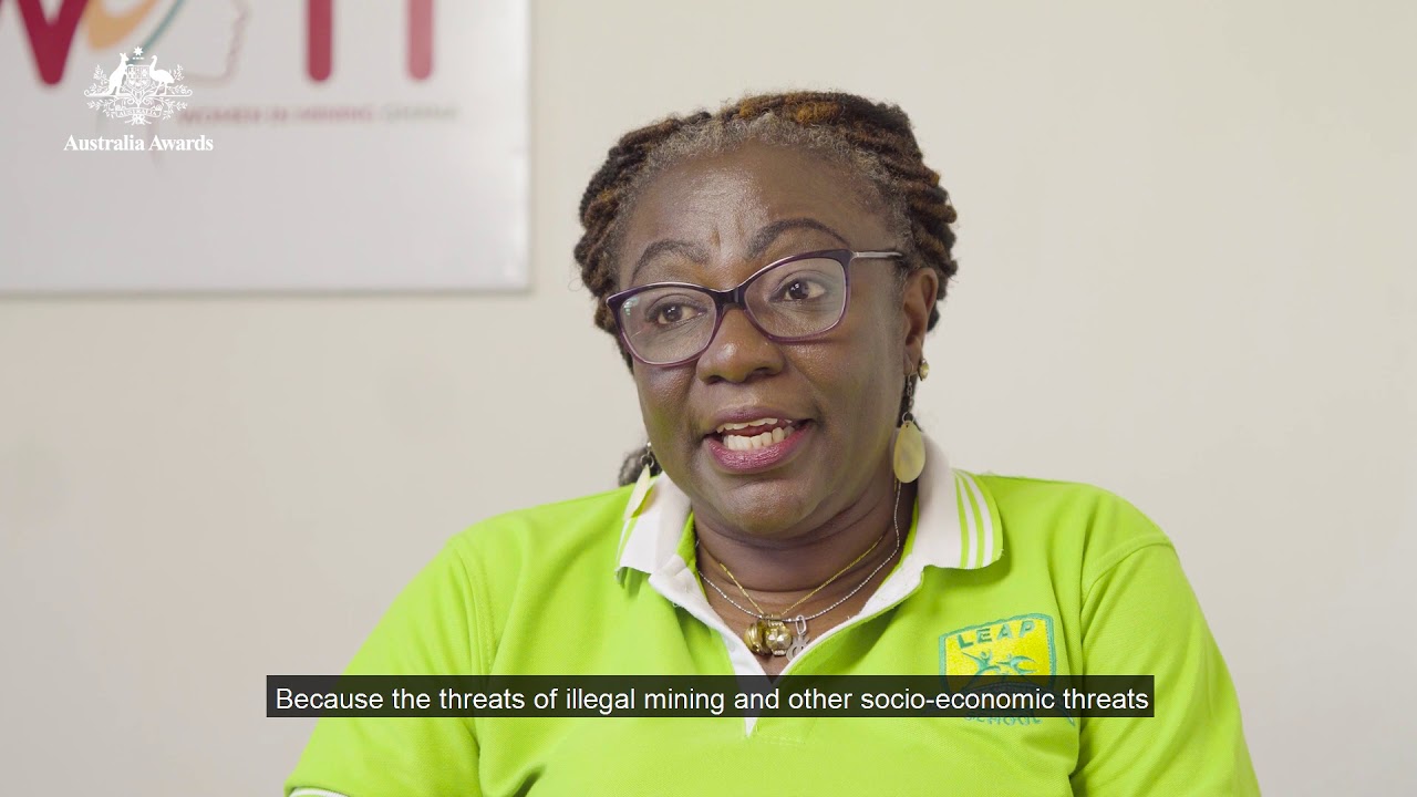 Alumni working together to contribute to sustainable development in the extractive sector.